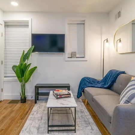 Cornhill Apt Wfreeparking-Kitchen,Wd